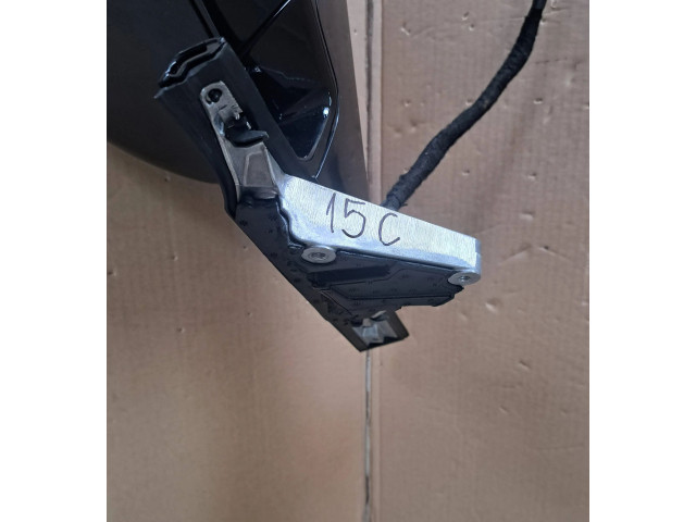 Řídící jednotka BMW iX 2021