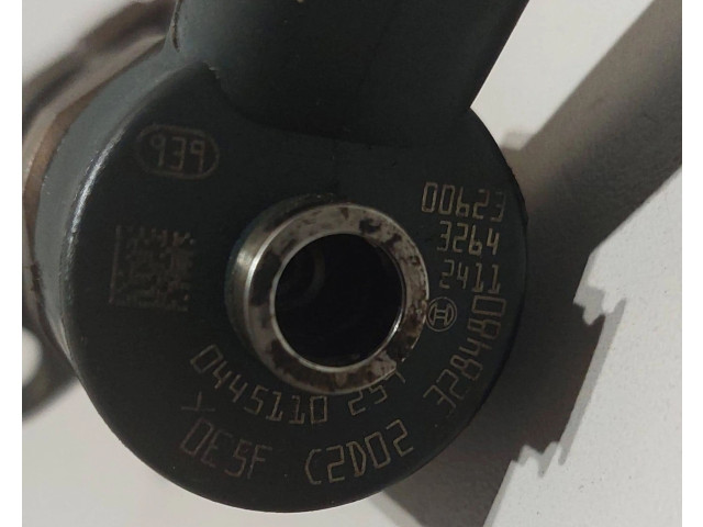 Форсунка 044510259    Volvo V70  D4204T 