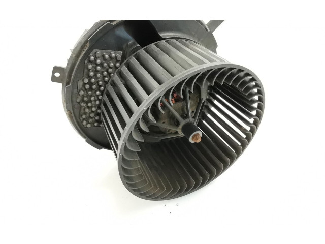 Вентилятор печки 1K11820015C, F987684B Skoda Octavia Mk2 (1Z)