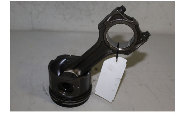 Поршень с шатуном BMW X5 E53 для бензинового двигателя 1.7