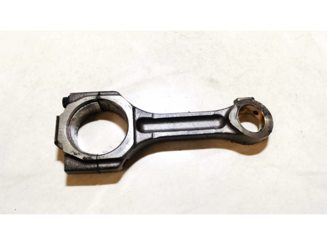 Ojnice Chevrolet Captiva 2.0