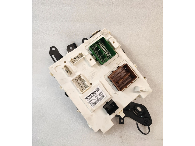 Блок комфорта 31453184 Volvo XC40