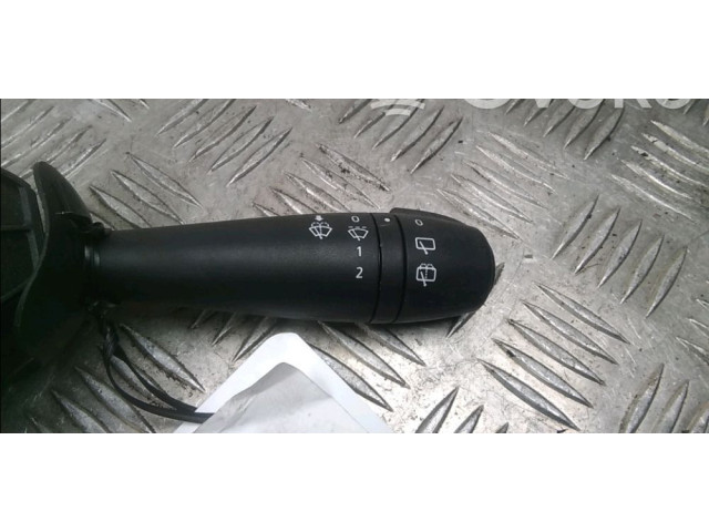 Ручка стеклоочистителей 8201168008   Dacia Logan II