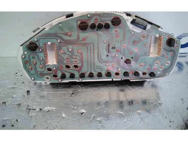 Панель приборов 0P0231 Mitsubishi Carisma