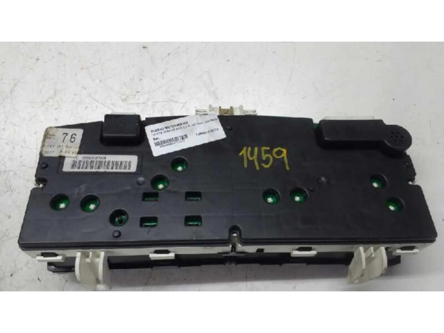 Přístrojová deska Toyota Corolla E120 E130 8380002760, CUADROINSTRUMENTOS