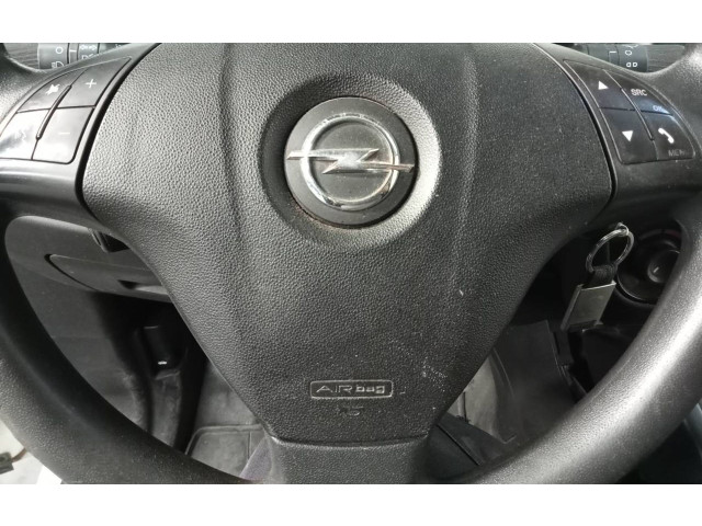 Подушка безопасности водителя Opel Combo D