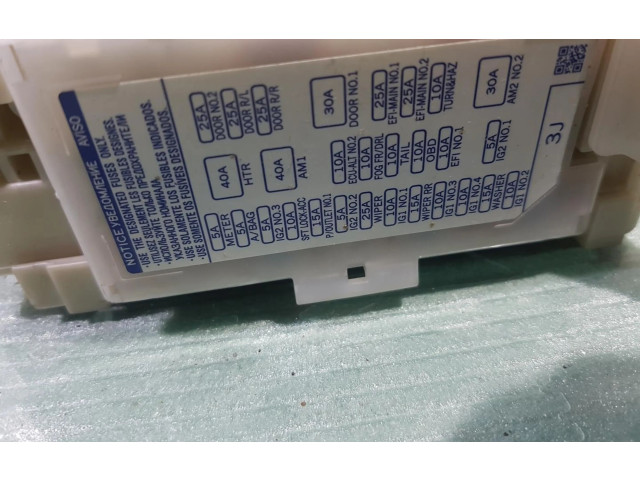 Pojistková skříňka Toyota Corolla E110 1998
