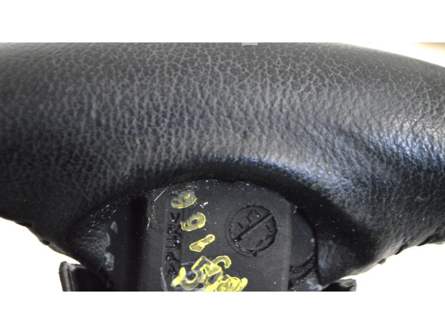 Volant Nissan Juke I F15 2015