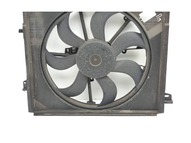 Поршень Электрический вентилятор радиаторов H5F408 (MR) 214816117R, MN167581 Renault Megane IV