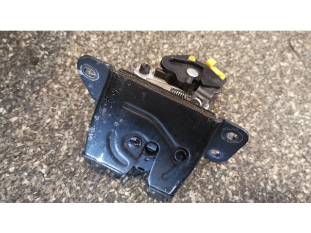 замок багажника Chevrolet Captiva