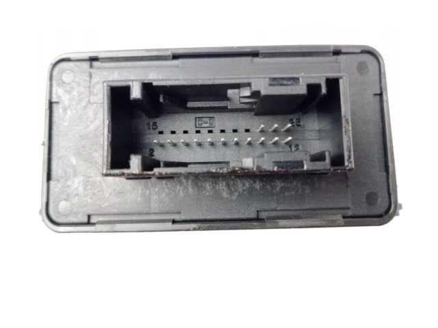 Блок управления 7P6907357D   Seat Ibiza IV (6J,6P)