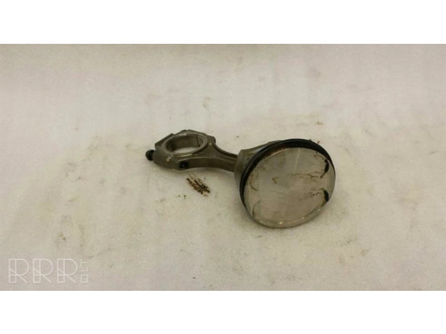 Поршень с шатуном A1560300917 Mercedes-Benz S AMG W221 для бензинового двигателя 6.2