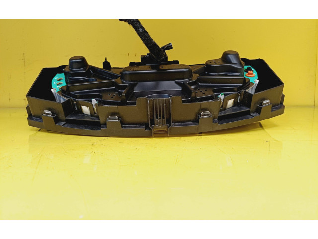 Панель приборов 13214771LP   Opel Meriva A       