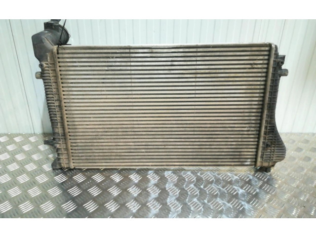 Интеркулер 1K0145803H Volkswagen Caddy
