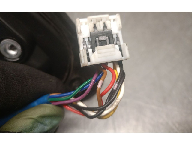 Зеркало электрическое Mitsubishi Outlander 2013 - 2021 года