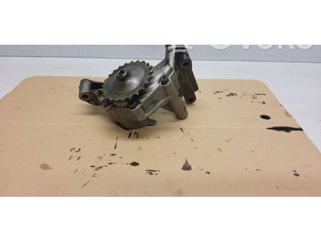 Масляный насос 038115121C Volkswagen Caddy