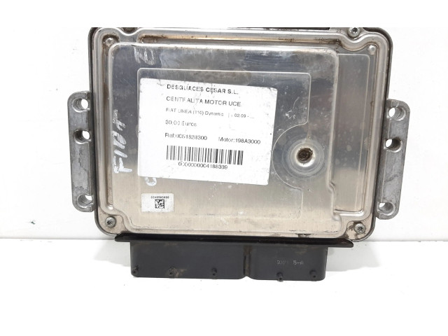 Блок управления двигателя 0281015574, 51901467   Fiat Linea