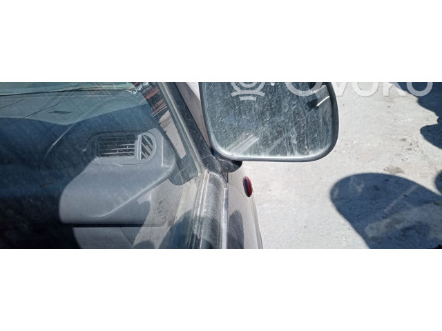 Zpětné zrcátko Nissan Serena 1994