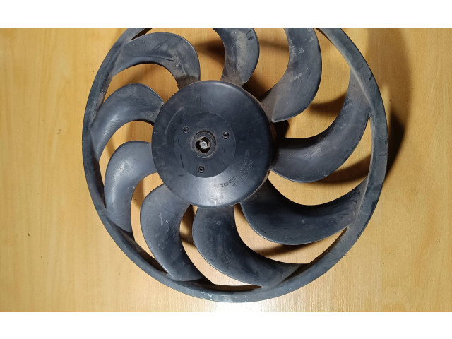 Вентилятор радиатора     4569632    Mitsubishi Pajero 