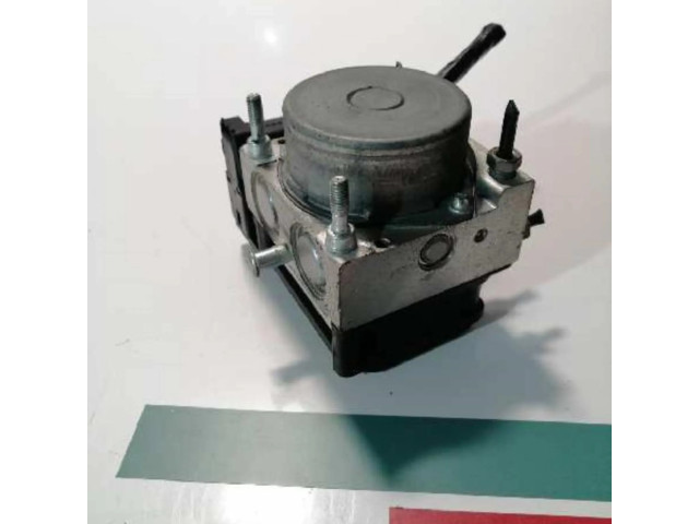 Блок АБС 8200747140   Renault  Clio III  2005-2012 года