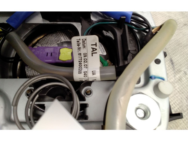 Подушка безопасности водителя 617724400D00, 617724400   Volkswagen PASSAT B6