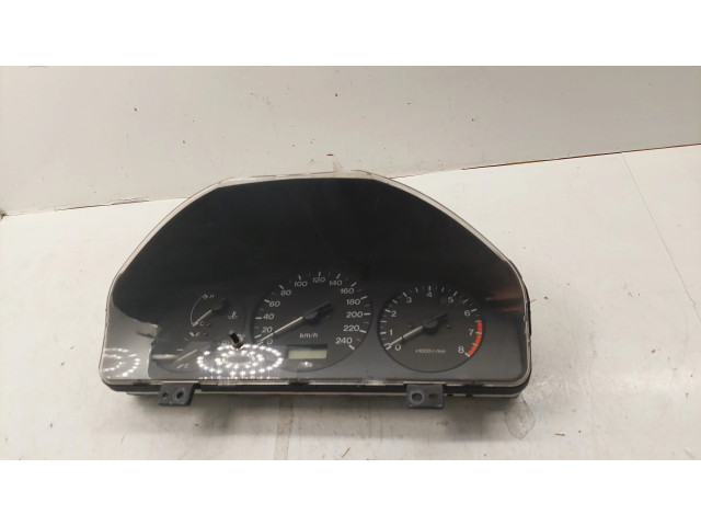 Панель приборов GE6WD Mazda 626