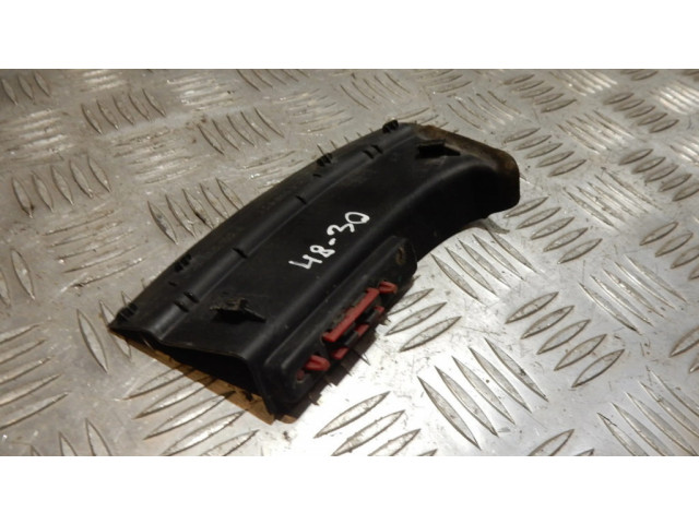 Отделка (ленточка) заднего фонаря