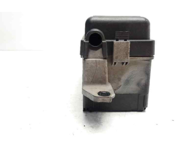 Блок предохранителей  191124100703   Hyundai Coupe    