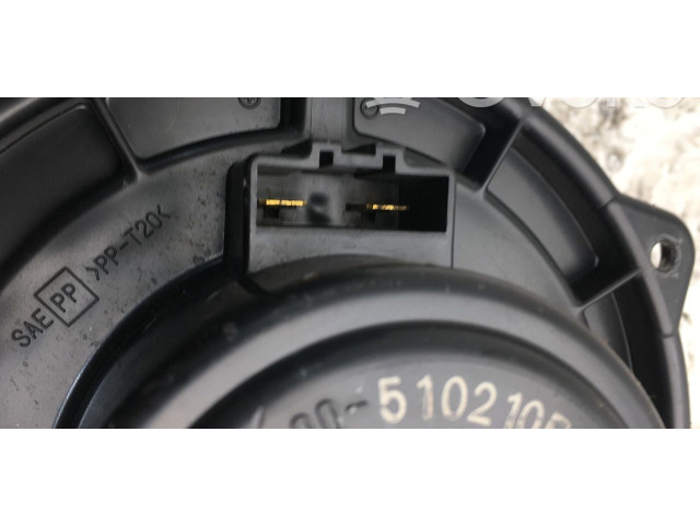 Вентилятор печки Mazda MPV II LW