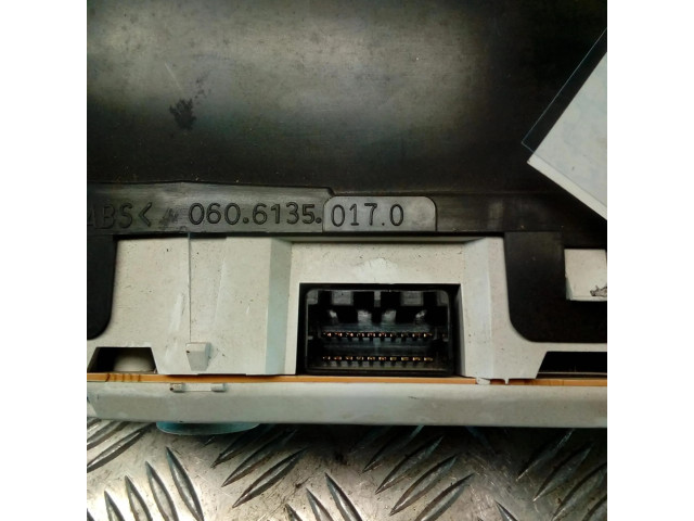 Панель приборов 06061350170   Lancia Y 840       