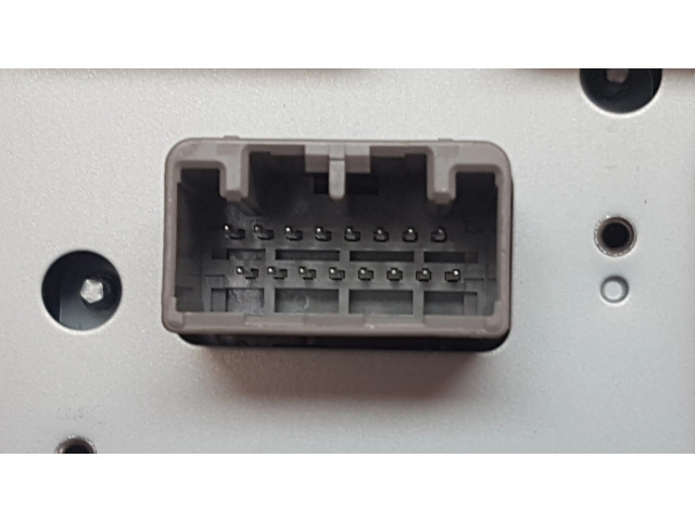 Дисплей    DZ2310E889AD, 7612055062   Jaguar XF