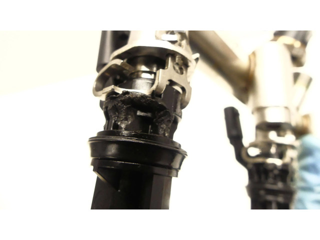 Vstřikovací lišta A2830700500, A2820701000 Nissan Juke II F16 HRA0