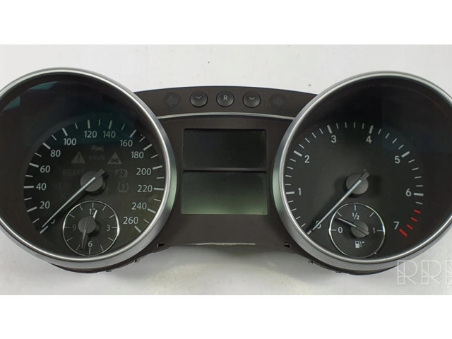 Панель приборов A1645409947   Mercedes-Benz GL X164       