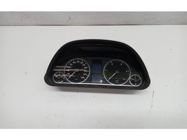 Панель приборов 1031098101   Mercedes-Benz A W169       