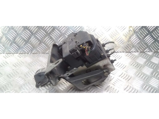 Блок АБС 476605M325 Nissan Almera N16 2000-2010 года