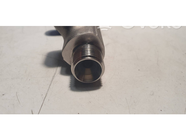 Магистральная трубка топлива    04E133320AM, 04C906054C   Skoda Octavia Mk3 (5E)