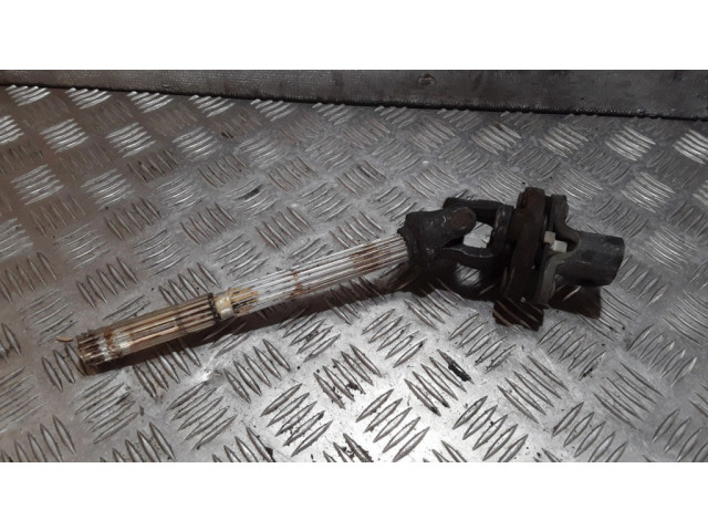 Крестовидная связь оси рулевого колеса