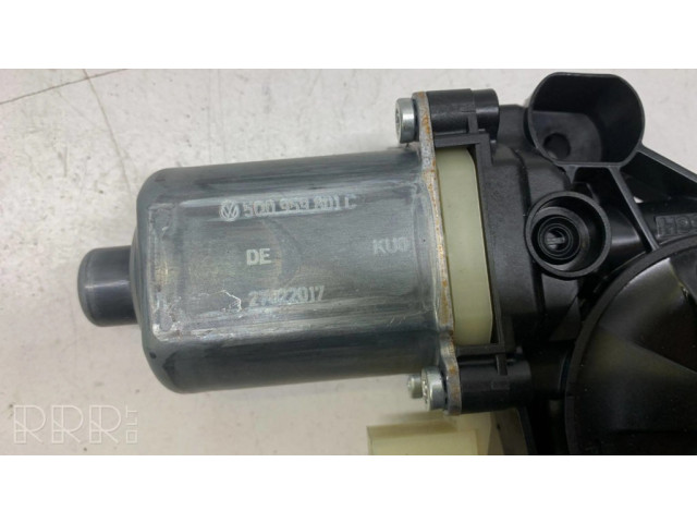 Передний двигатель механизма для подъема окон