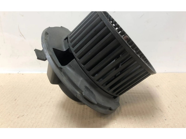 Вентилятор печки 1K1819015, 1K1819015 Volkswagen Caddy