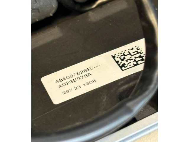 Руль Dacia Sandero III 2020 - года 484007828R, 484007828R