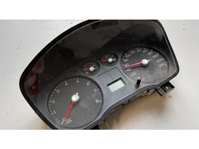 Přístrojová deska Ford Focus C-MAX 2005 3M5T10849