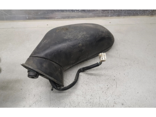 Зеркало электрическое Mitsubishi Carisma 1996 - 1999 года