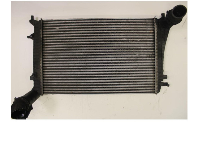 Интеркулер  1K0145803F, 1K0145803G   Skoda Octavia Mk2 (1Z) 