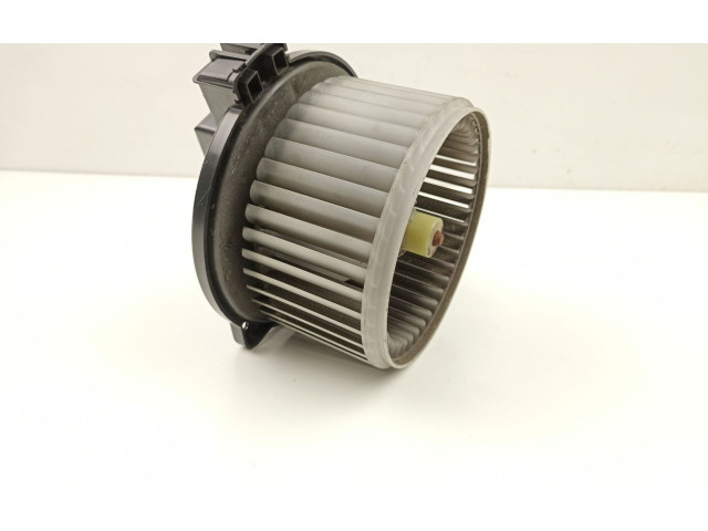 Вентилятор печки 2727000120 Daihatsu Sirion