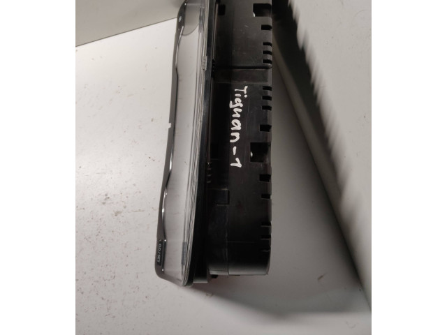 Přístrojová deska Volkswagen Tiguan 2010 5N0920872A, 1073923939