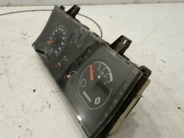 Přístrojová deska  Renault 5    