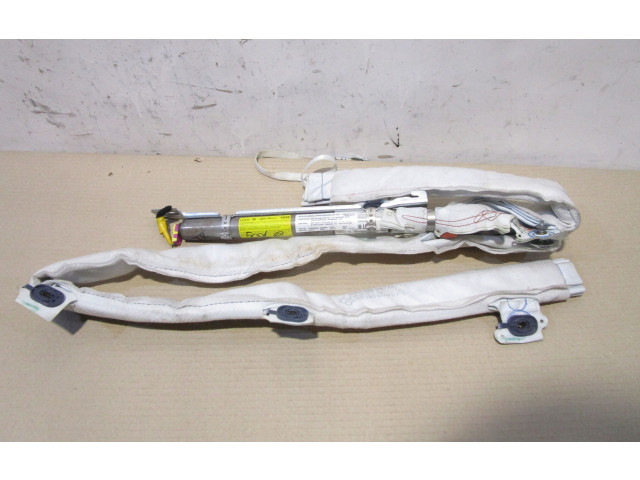 Боковая подушка безопасности    Fiat 500L