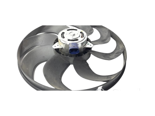 Вентилятор радиатора 5000991, SQ523110 Dacia Sandero