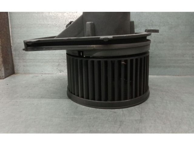 Вентилятор печки    1J1819021A, 1J1819021C   Volkswagen Bora