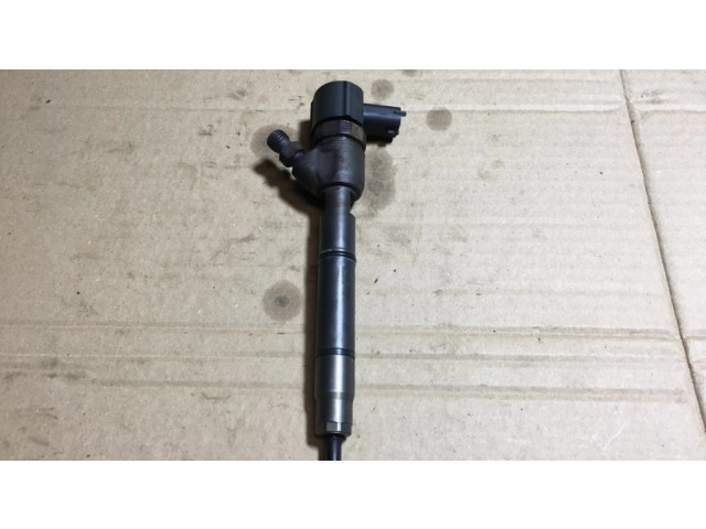Vstřikovač 338002A900, 0445110320 Hyundai i20 (PB PBT) pro naftový motor 1.6